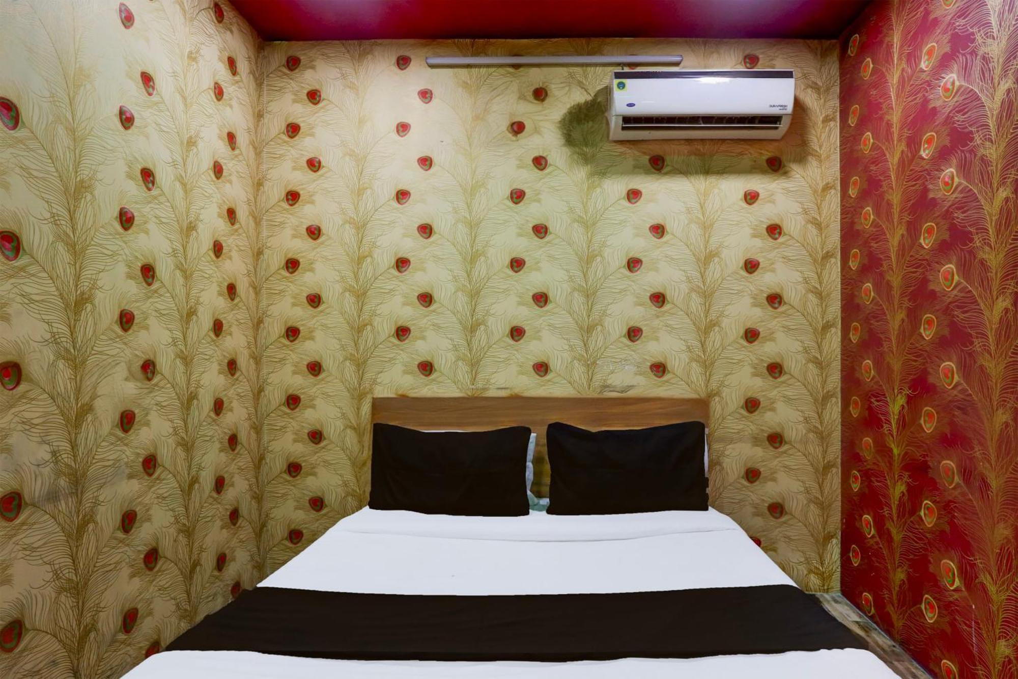 Super Hotel O S J Residency Delhi  Esterno foto