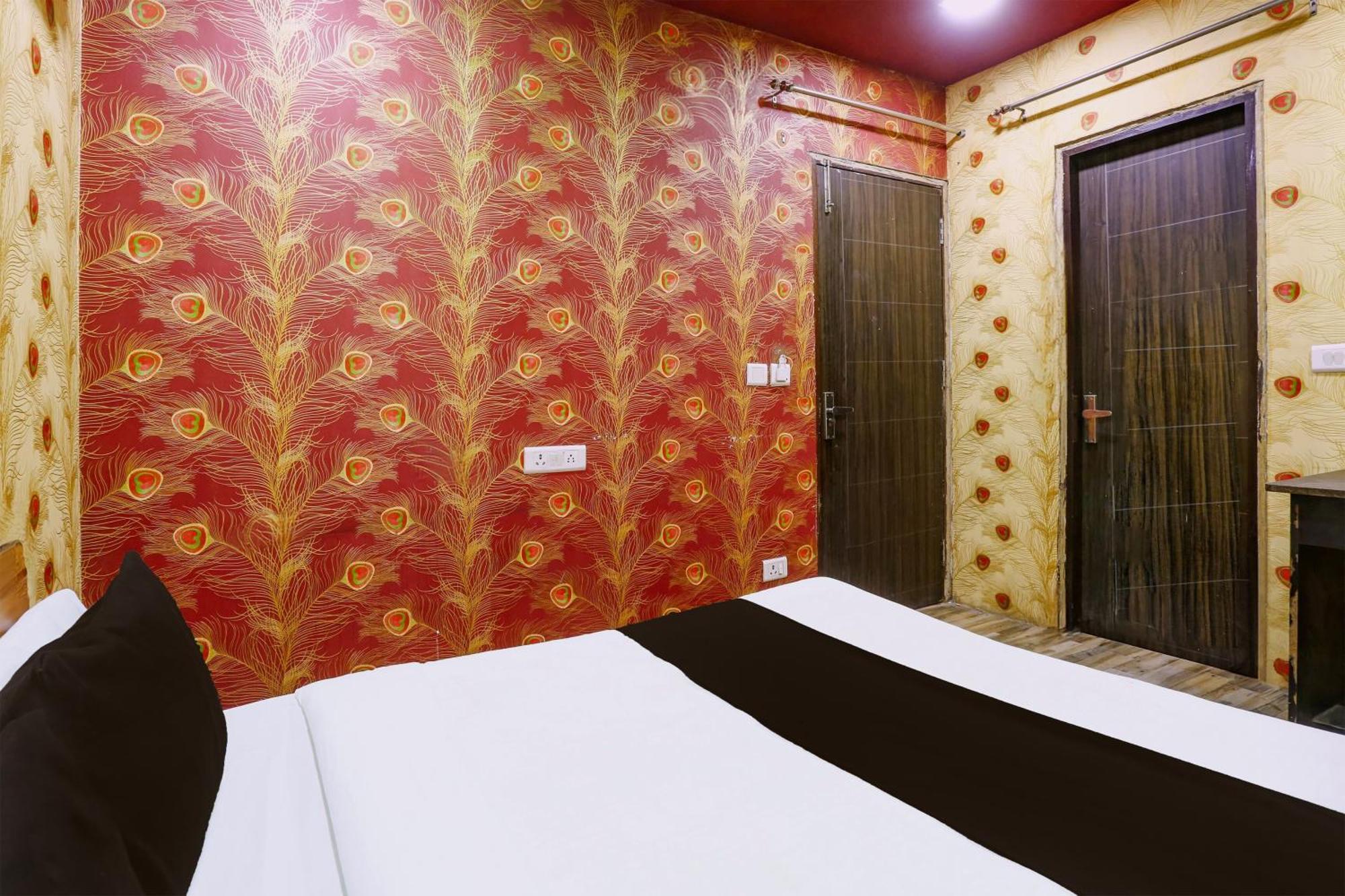 Super Hotel O S J Residency Delhi  Esterno foto